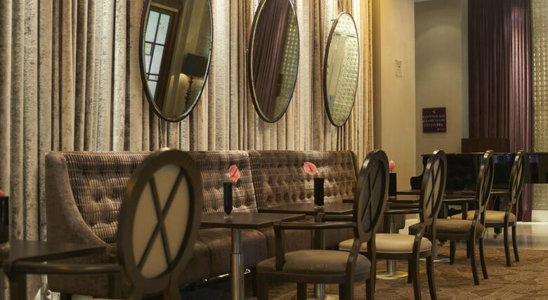Hotel Waldorf Hilton