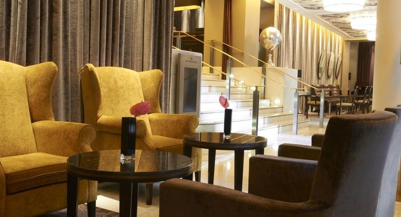 Hotel Waldorf Hilton
