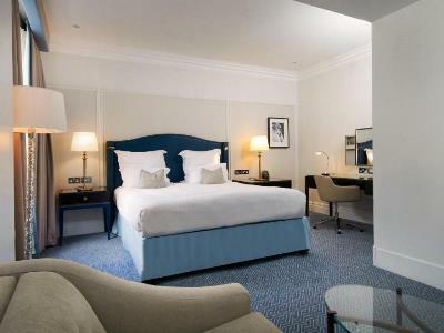 Hotel Waldorf Hilton