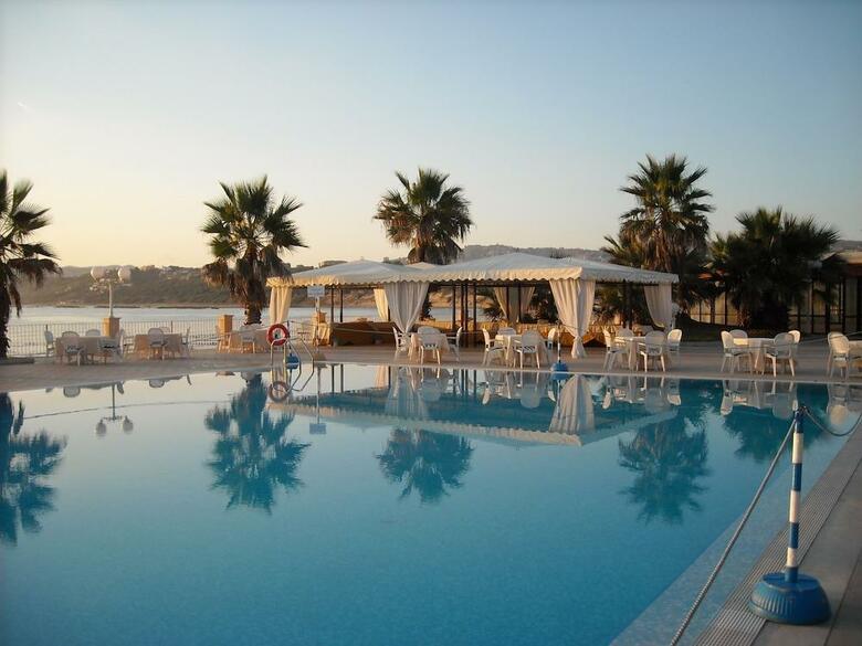 Hotel Dioscuri Bay Palace