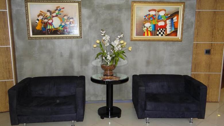 Boulevard Residence Hotel