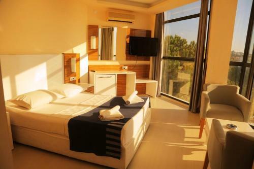 Wa �e?me Farm Hotel Beach Resort & Spa