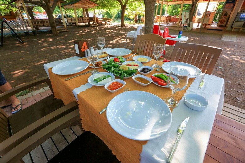 Hotel Cirali Zakkum Bungalow