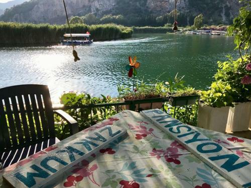 Hostal Zakkum Pansiyon