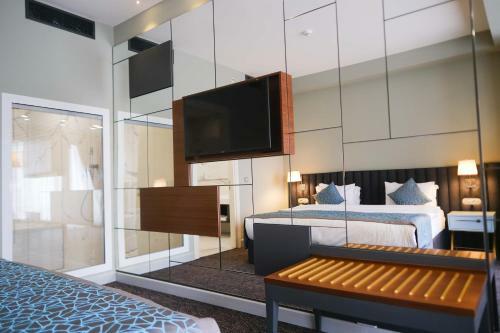 Hotel Capella Otel