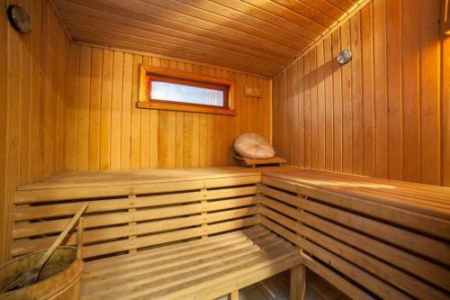 Albergue Bucoleon By Cheers