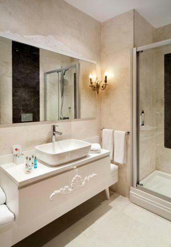 Hotel Gravis Suites Taksim