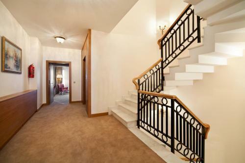 Hotel Gravis Suites Taksim