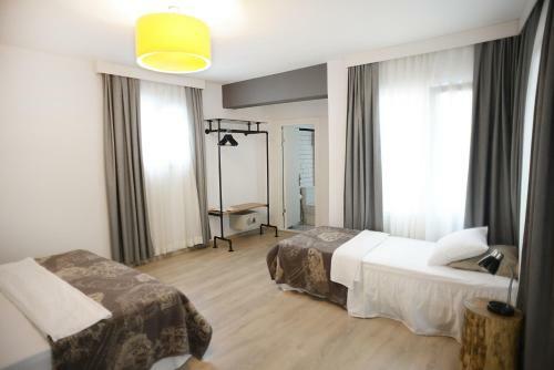 Hotel Rumours Inn