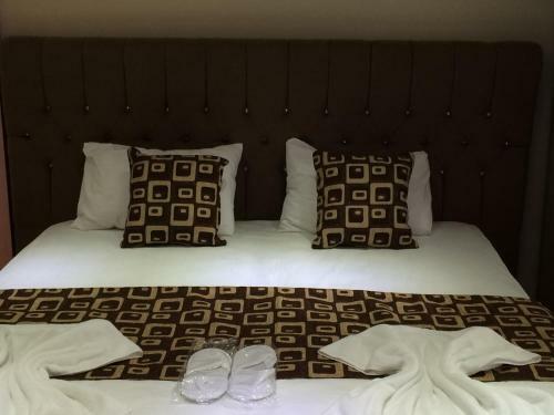 Apartamento Black Bird Suite Hotel