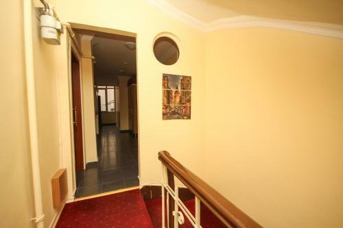 Apartamento Azre Hotel