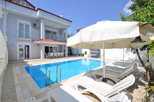 Villa Milenyum 1
