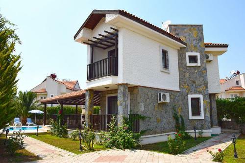 Villa Nadia