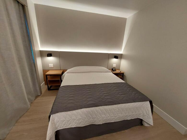Mogano Business Hotel