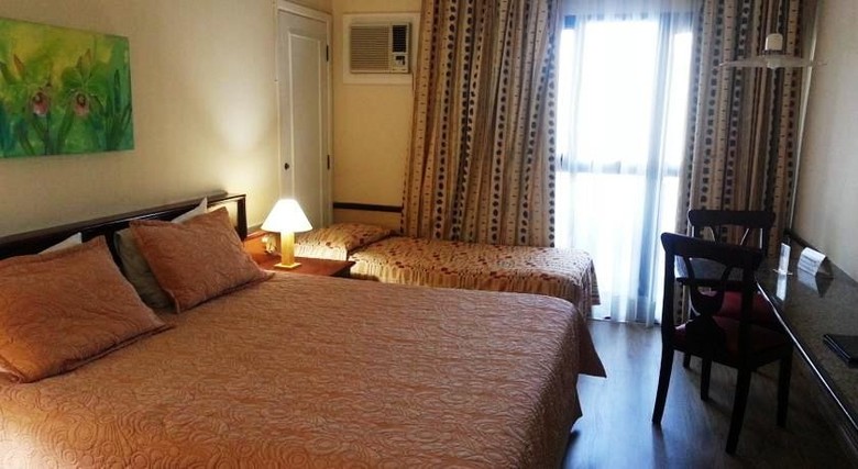 Hotel Dan Inn Cambu�