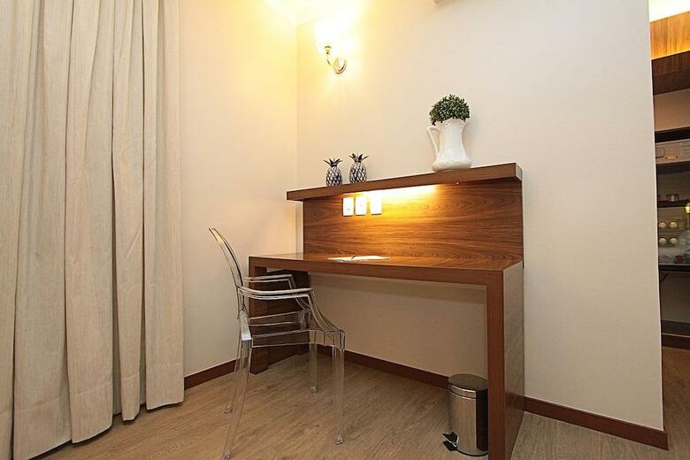 Oasis Tower Hotel