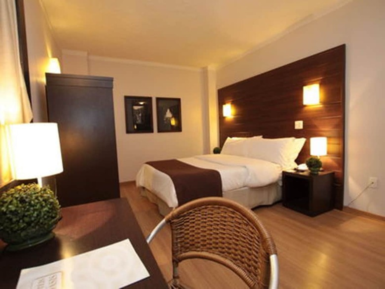Oasis Tower Hotel