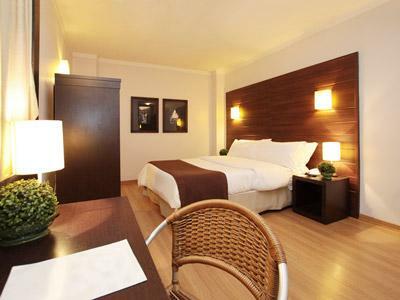 Oasis Tower Hotel