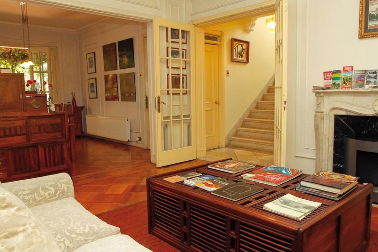 Bed & Breakfast L�ambassade