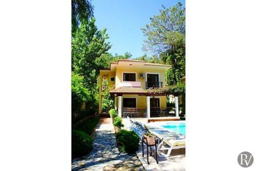 Gocek Villa Sleeps 6 Pool Air Con Wifi