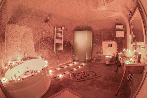 Mosaic Cave Hotel