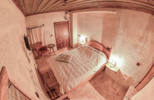 Mosaic Cave Hotel