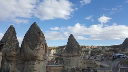 Mosaic Cave Hotel