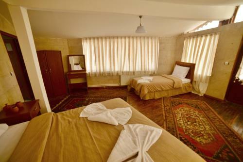 Bed & Breakfast Cave Seasons Deluxe Hotel