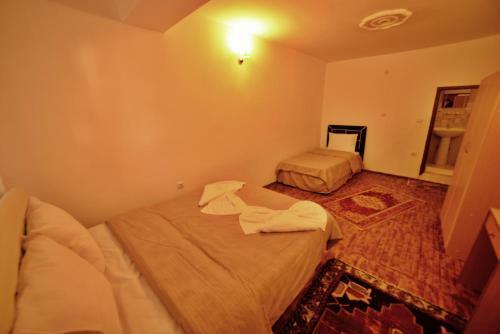 Bed & Breakfast Cave Seasons Deluxe Hotel