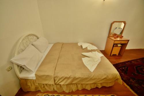 Bed & Breakfast Cave Seasons Deluxe Hotel