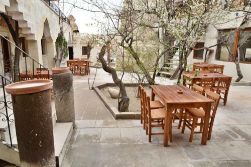 Bed & Breakfast Cave Seasons Deluxe Hotel
