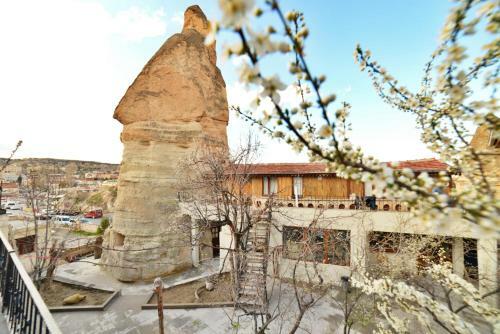 Bed & Breakfast Cave Seasons Deluxe Hotel