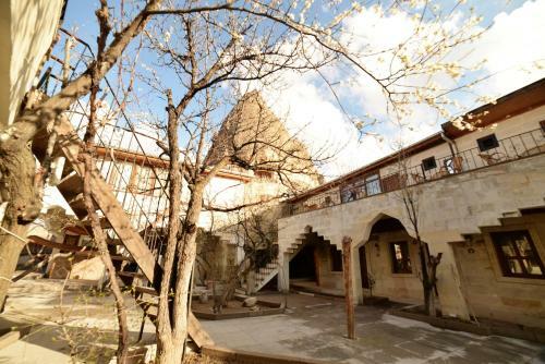Bed & Breakfast Cave Seasons Deluxe Hotel