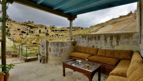 Hotel Seki Cave �avu?in