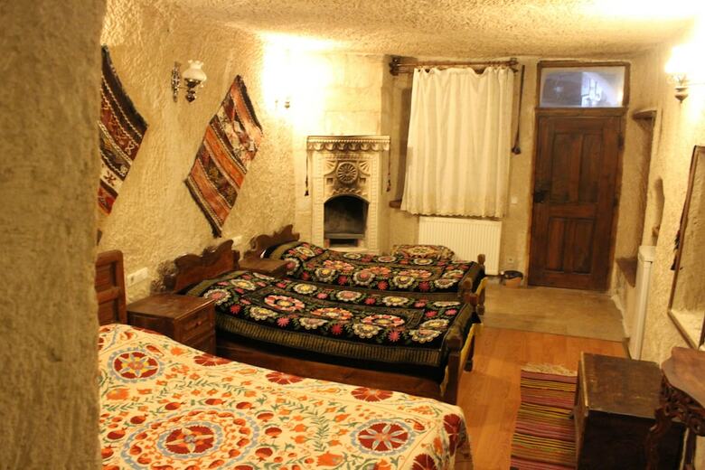 Posada Kismet Cave House