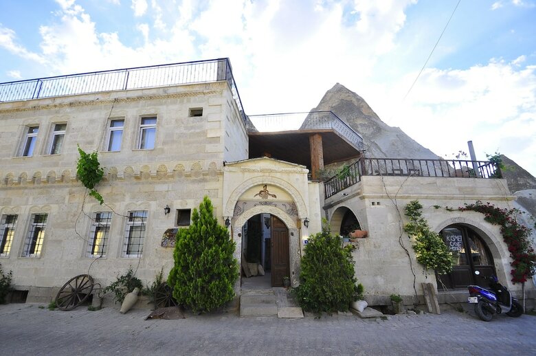 Posada Kismet Cave House