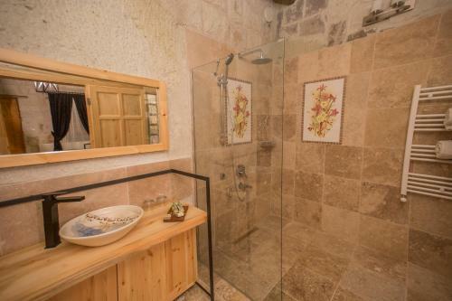Agarta Cave Hotel