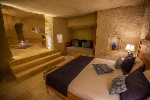 Hotel Azure Cave Suites