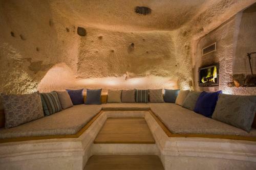 Hotel Azure Cave Suites