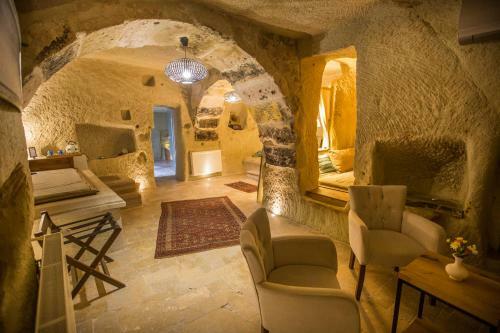 Hotel Azure Cave Suites