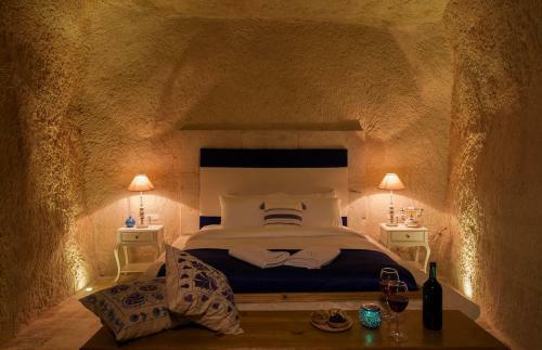 Hotel Azure Cave Suites