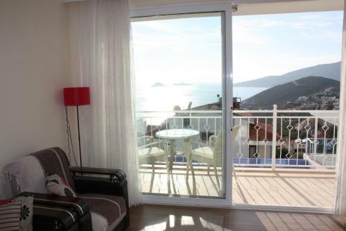 Akg�l Apartment