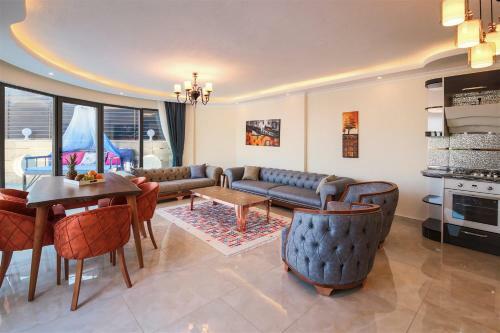 Villa Manolya