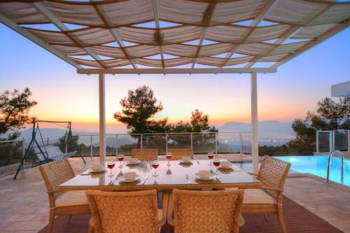 Villa Alya