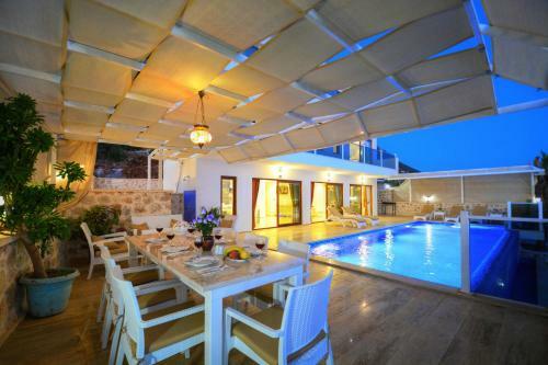 Villa Aliya