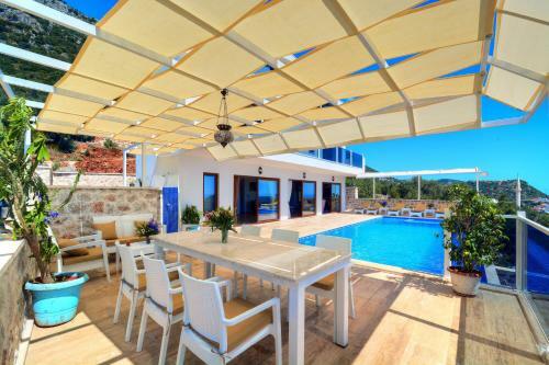 Villa Aliya