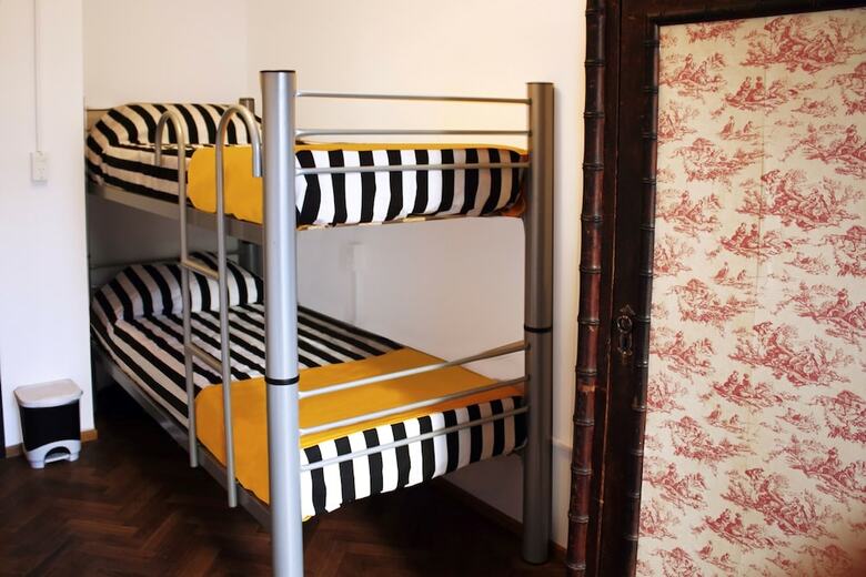 Apartamentos Play Hostel