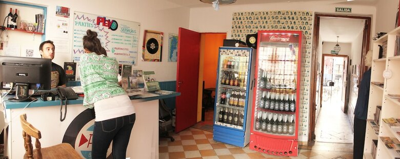 Apartamentos Play Hostel