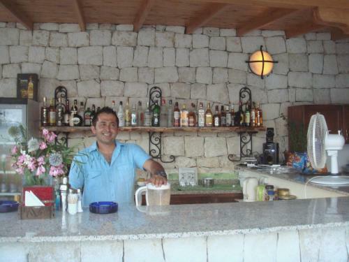 Hotel Cachet - Adult Only +14