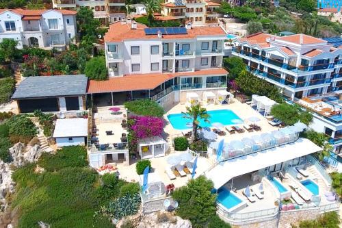 Hotel Cachet - Adult Only +14